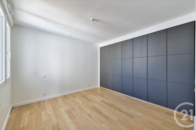 Afficher la photo en grand Appartement T4 à vendre - 4 pièces - 77.6 m2 - RENNES - 35 - BRETAGNE - Century 21 Dréano Immobilier
