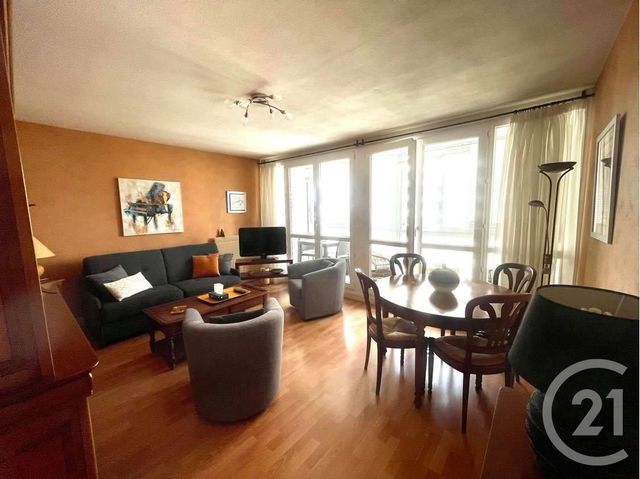 Appartement T3 à vendre - 4 pièces - 70.0 m2 - RENNES - 35 - BRETAGNE - Century 21 Dréano Immobilier Appartement T3 à vendre - 4 pièces - 70.0 m2 - RENNES - 35 - BRETAGNE - Century 21 Dréano Immobilier