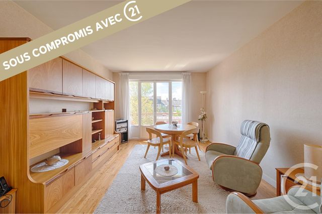 Afficher la photo en grand Appartement T3 à vendre - 3 pièces - 60.24 m2 - RENNES - 35 - BRETAGNE - Century 21 Dréano Immobilier