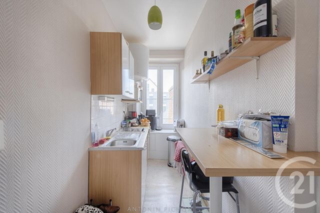 Studio à vendre - 1 pièce - 22.89 m2 - RENNES - 35 - BRETAGNE - Century 21 Dréano Immobilier Studio à vendre - 1 pièce - 22.89 m2 - RENNES - 35 - BRETAGNE - Century 21 Dréano Immobilier