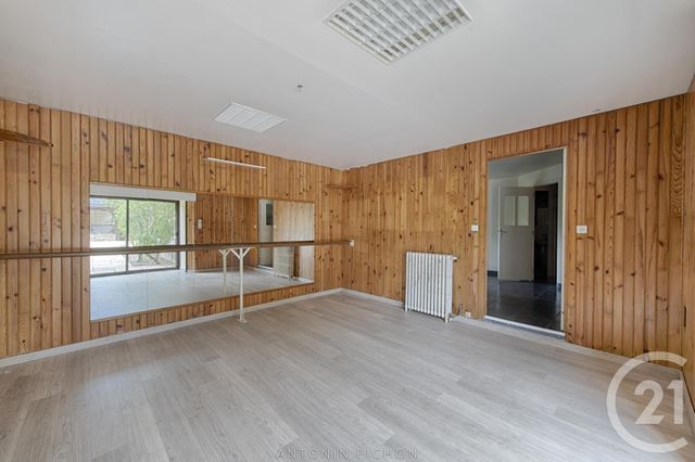 maison à louer - 7 pièces - 400.0 m2 - NOYAL CHATILLON SUR SEICHE - 35 - BRETAGNE - Century 21 Dréano Immobilier maison à louer - 7 pièces - 400.0 m2 - NOYAL CHATILLON SUR SEICHE - 35 - BRETAGNE - Century 21 Dréano Immobilier