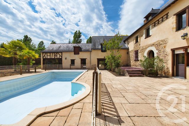 maison à louer - 7 pièces - 400.0 m2 - NOYAL CHATILLON SUR SEICHE - 35 - BRETAGNE - Century 21 Dréano Immobilier maison à louer - 7 pièces - 400.0 m2 - NOYAL CHATILLON SUR SEICHE - 35 - BRETAGNE - Century 21 Dréano Immobilier
