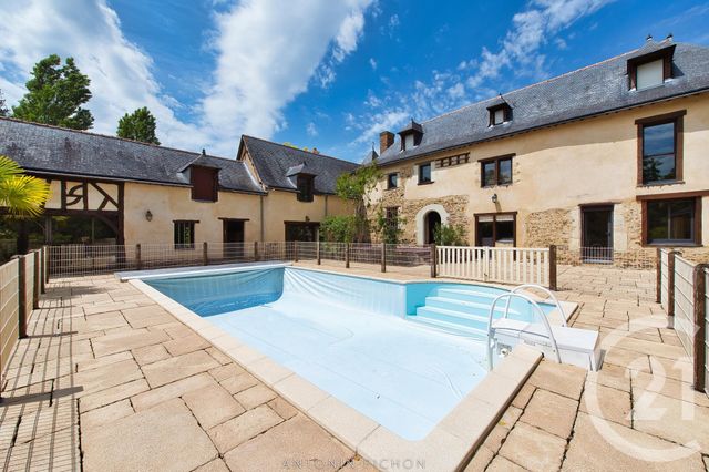 maison à louer - 7 pièces - 400.0 m2 - NOYAL CHATILLON SUR SEICHE - 35 - BRETAGNE - Century 21 Dréano Immobilier maison à louer - 7 pièces - 400.0 m2 - NOYAL CHATILLON SUR SEICHE - 35 - BRETAGNE - Century 21 Dréano Immobilier