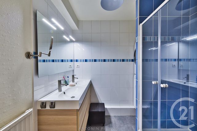 Afficher la photo en grand Appartement T4 à vendre - 4 pièces - 89.71 m2 - RENNES - 35 - BRETAGNE - Century 21 Dréano Immobilier