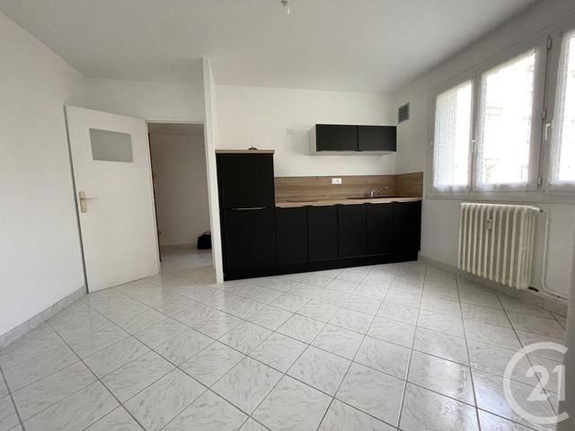 Afficher la photo en grand Appartement T2 à vendre - 2 pièces - 32.0 m2 - RENNES - 35 - BRETAGNE - Century 21 Dréano Immobilier