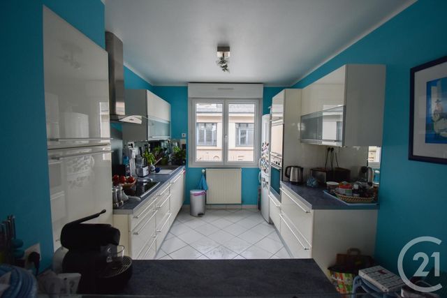 Afficher la photo en grand Appartement T2 à vendre - 2 pièces - 63.38 m2 - RENNES - 35 - BRETAGNE - Century 21 Dréano Immobilier
