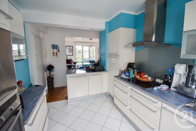 Afficher la photo en grand Appartement T2 à vendre - 2 pièces - 63.38 m2 - RENNES - 35 - BRETAGNE - Century 21 Dréano Immobilier