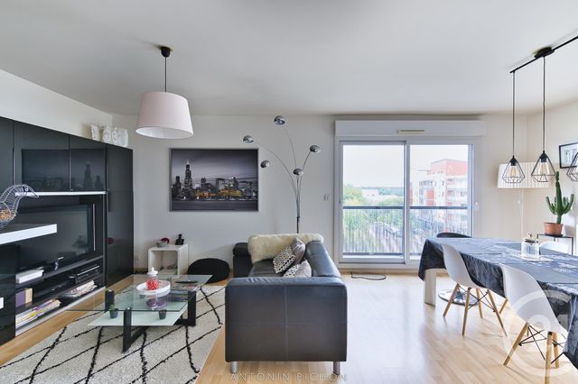 Appartement T4 à vendre - 4 pièces - 84.75 m2 - CHANTEPIE - 35 - BRETAGNE - Century 21 Dréano Immobilier