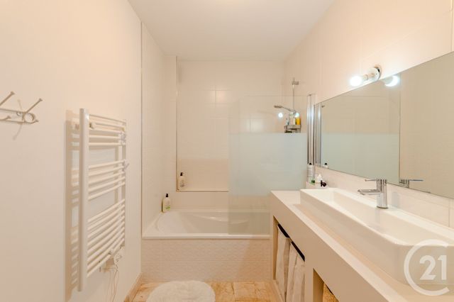 Appartement F4 à vendre - 4 pièces - 103.55 m2 - RENNES - 35 - BRETAGNE - Century 21 Dréano Immobilier