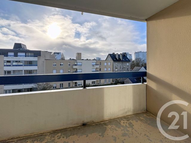 Appartement T2 à vendre - 2 pièces - 44.65 m2 - RENNES - 35 - BRETAGNE - Century 21 Dréano Immobilier