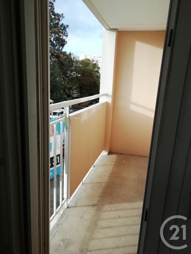 Afficher la photo en grand Appartement T4 à vendre - 4 pièces - 72.88 m2 - RENNES - 35 - BRETAGNE - Century 21 Dréano Immobilier
