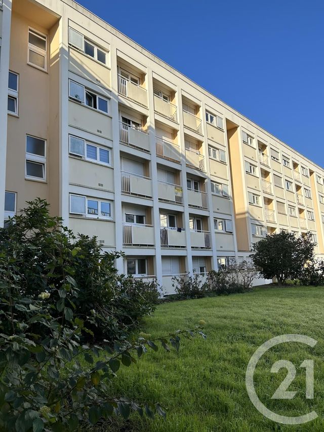 Afficher la photo en grand Appartement T4 à vendre - 4 pièces - 72.88 m2 - RENNES - 35 - BRETAGNE - Century 21 Dréano Immobilier