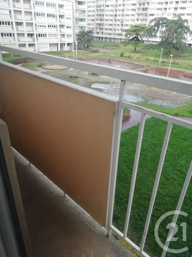 Afficher la photo en grand Appartement T4 à vendre - 4 pièces - 72.88 m2 - RENNES - 35 - BRETAGNE - Century 21 Dréano Immobilier
