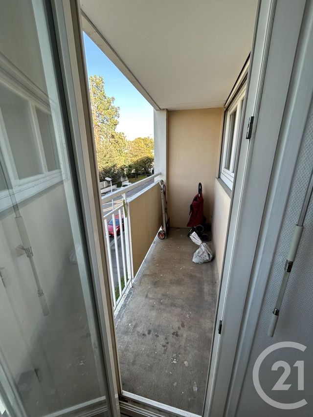 Afficher la photo en grand Appartement T4 à vendre - 4 pièces - 72.88 m2 - RENNES - 35 - BRETAGNE - Century 21 Dréano Immobilier