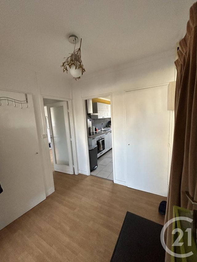 Afficher la photo en grand Appartement T4 à vendre - 4 pièces - 72.88 m2 - RENNES - 35 - BRETAGNE - Century 21 Dréano Immobilier