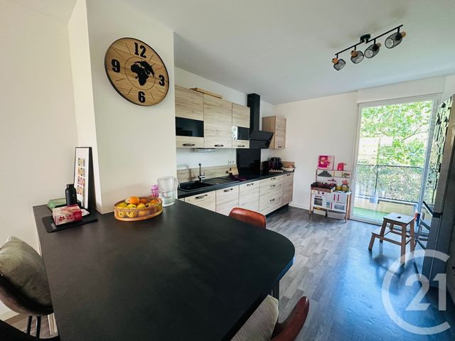 Appartement T3 à vendre - 3 pièces - 66.13 m2 - RENNES - 35 - BRETAGNE - Century 21 Dréano Immobilier