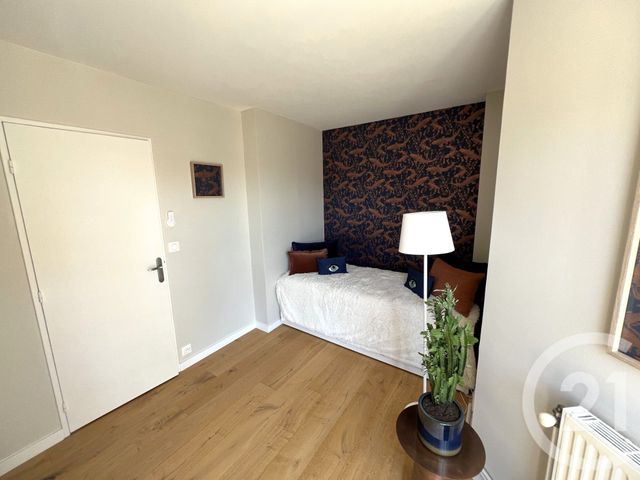 Appartement T4 à vendre - 4 pièces - 74.0 m2 - ST GREGOIRE - 35 - BRETAGNE - Century 21 Dréano Immobilier