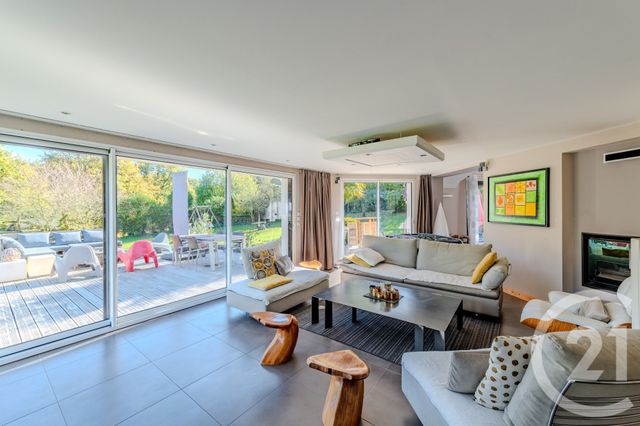 Afficher la photo en grand maison à vendre - 8 pièces - 232.0 m2 - LAILLE - 35 - BRETAGNE - Century 21 Dréano Immobilier