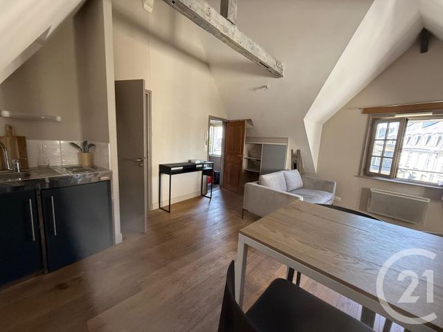 Appartement T2 à vendre - 2 pièces - 28.9 m2 - RENNES - 35 - BRETAGNE - Century 21 Dréano Immobilier