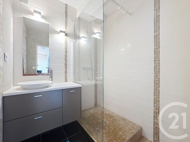 Appartement T4 à vendre - 4 pièces - 59.58 m2 - RENNES - 35 - BRETAGNE - Century 21 Dréano Immobilier