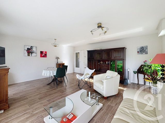 Appartement T4 à vendre - 4 pièces - 72.79 m2 - RENNES - 35 - BRETAGNE - Century 21 Dréano Immobilier