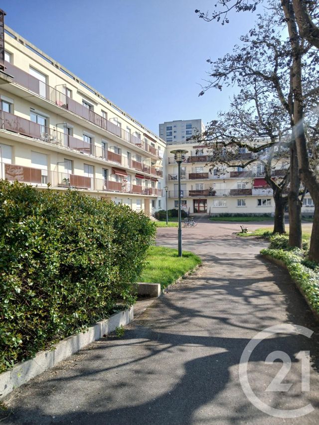 Appartement F4 à vendre - 4 pièces - 77.0 m2 - RENNES - 35 - BRETAGNE - Century 21 Dréano Immobilier