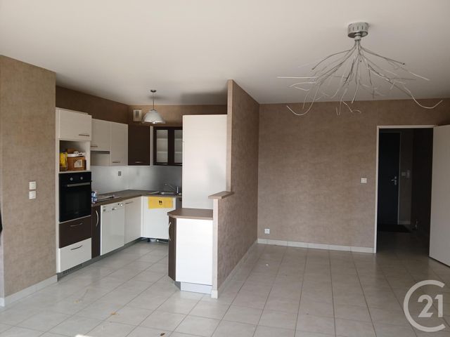 Appartement à louer - 4 pièces - 78.17 m2 - MORDELLES - 35 - BRETAGNE - Century 21 Dréano Immobilier